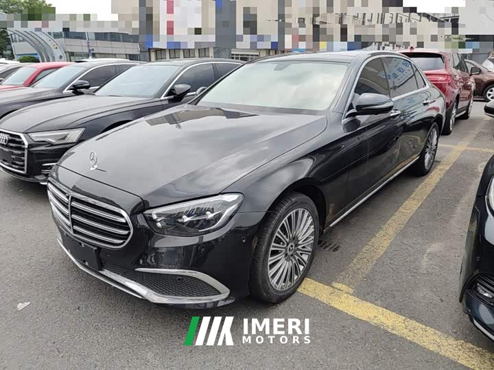Mercedes-Benz E-Class Facelift E 300 L Fashion Edition