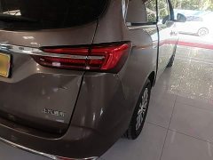 Buick GL8 Land Official Business Class 652T Comfort Edition - ფოტო 8