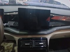BYD Qin PLUS Glory Edition DM-i 55KM Leading - ფოტო 13