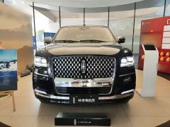Lincoln Navigator 2024 3.5T Presidential Edition - ფოტო 3
