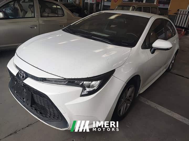 Toyota Corolla TNGA 1.5L CVT Base