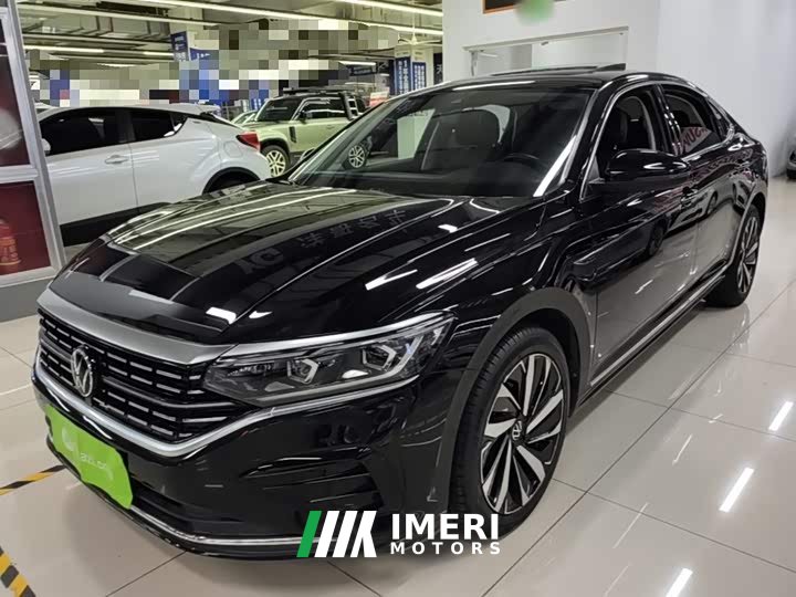 Volkswagen Passat 2022 330TSI Luxury - ავტომობილი ჩინეთიდან