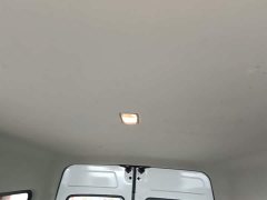 New Journey Xintu V80 2.0T Manual Classic Aoyun Tong Short Wheelbase Mid-roof 5/6 Seater - ფოტო 18