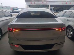 BYD Qin PLUS 2024 Glory Edition DM-i 55KM Leading - ფოტო 6