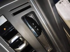 Volkswagen Golf 2023 Facelift 280TSI DSG R-Line Lite - ფოტო 9