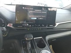 Toyota Sienna 2.5L Hybrid AWD Premium - ფოტო 13