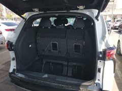 Toyota Sienna 2.5L Hybrid AWD Premium - ფოტო 19
