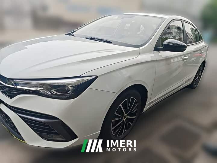 SAIC MG i5 1.5L CVT Platinum Edition