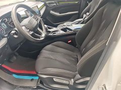 SAIC MG i5 2021 1.5L CVT Platinum Edition - ფოტო 8
