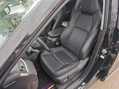 Toyota Vland 2.0L CVT AWD Luxury Plus - ფოტო 15