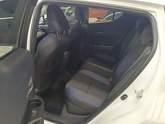 Toyota C-HR 2021 2.0L Comfort - ფოტო 17