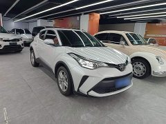 Toyota C-HR 2021 2.0L Comfort - ფოტო 4