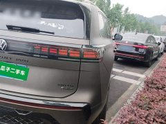 Volkswagen Teramont Pro 450TSI AWD Summit Edition - ფოტო 7