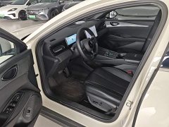 BYD Seal 06 DM-i 80KM Deluxe - ფოტო 16