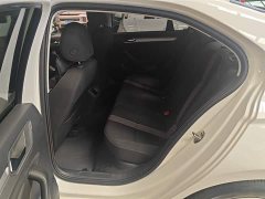 Volkswagen Lingdu 230TSI DSG Fashion Edition - ფოტო 17