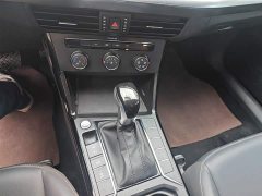 Volkswagen Passat Outstanding Edition 280TSI Business Version - ფოტო 14