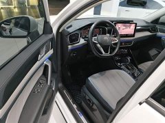 Volkswagen Taos GTE Plug-in Hybrid Taos GTE 280TSI Luxury Plus Advanced Edition - ფოტო 16