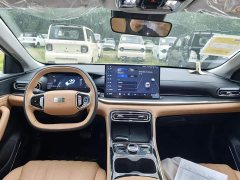 Geely Galaxy Xingyao 6 125km Explorer Edition - ფოტო 10