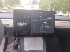 Tesla Model Y Long Range All-Wheel Drive - ფოტო 4