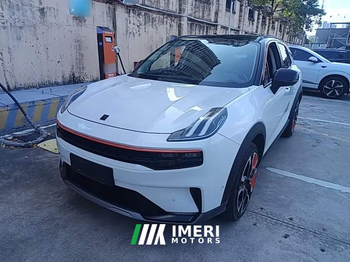 Lynk & Co 06 1.5T Halo Edition