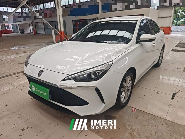 SAIC MG i5 1.5L Manual Comfort Edition