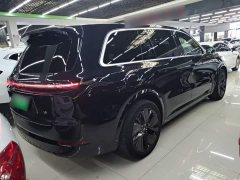 Li Auto L9 2023 Pro - ფოტო 7