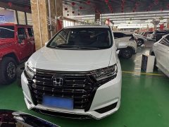 Honda Odyssey 2.0L e:HEV Luxury - ფოტო 7