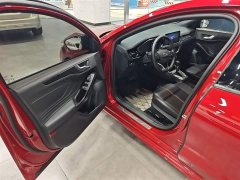 Ford Focus 2022 Hatchback EcoBoost 180 Automatic ST Line - ფოტო 16