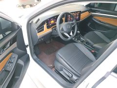 Volkswagen Bora 200TSI DSG Comfort Edition - ფოტო 16