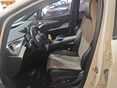 BYD Dolphin 420km Fashion Edition - ფოტო 15