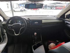SAIC MG i5 2021 Facelift 1.5L CVT Diamond Edition - ფოტო 10