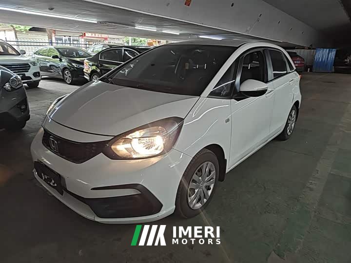 Honda Fit 1.5L CVT Trend Edition - ავტომობილი ჩინეთიდან