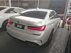 BMW 3 Series 325Li M Sport Package - ფოტო 7