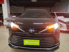 Toyota Sienna 2021 2.5L Hybrid Premium Edition - ფოტო 3