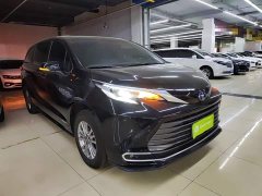Toyota Sienna 2021 2.5L Hybrid Premium Edition - ფოტო 4
