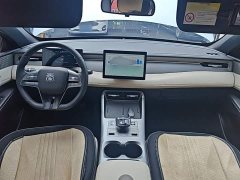 BYD Qin PLUS 2023 Champion Edition DM-i 55KM Leading - ფოტო 9