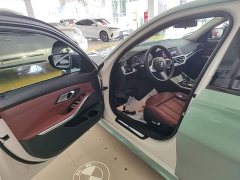 BMW 3 Series Facelift 325Li M Sport Package - ფოტო 16
