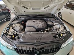 BMW 3 Series Facelift 325Li M Sport Package - ფოტო 20