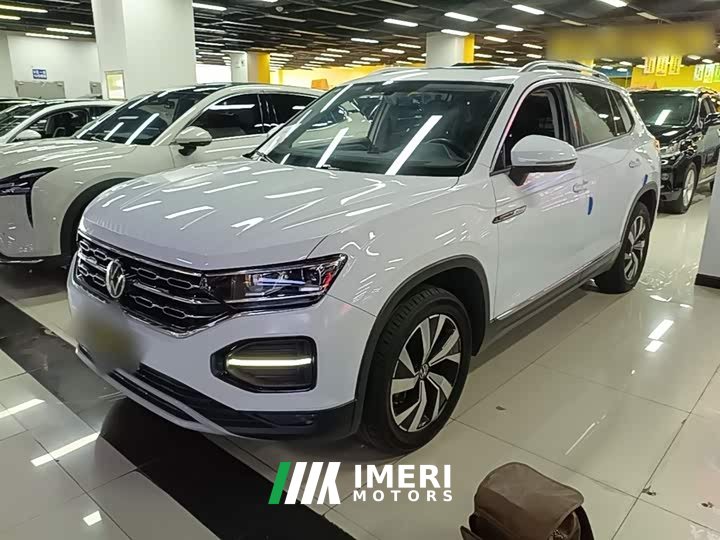 Volkswagen Taos 2021 330TSI FWD Luxury Smart Connected Edition - ავტომობილი ჩინეთიდან