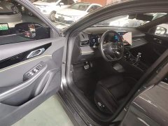 Lynk & Co Geely Lynk & Co 03 2.0T Diesel DCT Pro - ფოტო 16