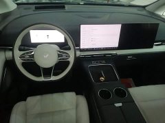 Voyah Lantu Dreamchaser PHEV AWD Flagship Kunpeng Edition - ფოტო 10
