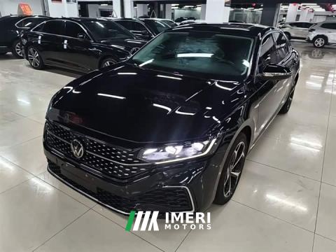 2023 Volkswagen Passat Facelift 330TSI Starry Sky Elite