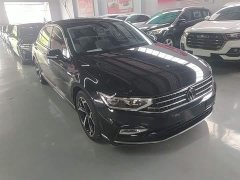 Volkswagen Magotan 2 Million Units Celebration Edition 330TSI DSG Luxury - ფოტო 4