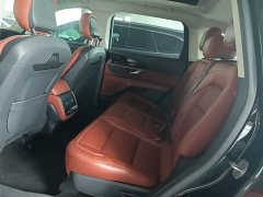 Lincoln Navigator 2023 2.0T AWD Prestige - ფოტო 17