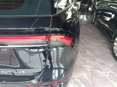 Lincoln Navigator 2023 2.0T AWD Prestige - ფოტო 8