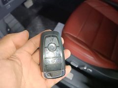 Lincoln Navigator 2023 2.0T AWD Prestige - ფოტო 9