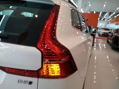 Volvo XC60 2024 B5 AWD Smart Luxury Edition - ფოტო 8