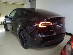 Tesla Model Y Rear-Wheel Drive - ფოტო 5
