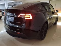 Tesla Model Y Rear-Wheel Drive - ფოტო 7