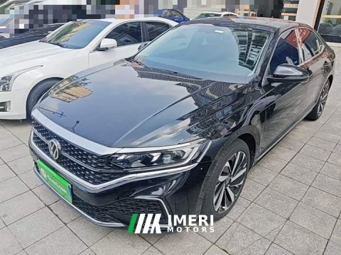 2022 Volkswagen Passat 330TSI Starry Sky Elite - автомобиль из Китая